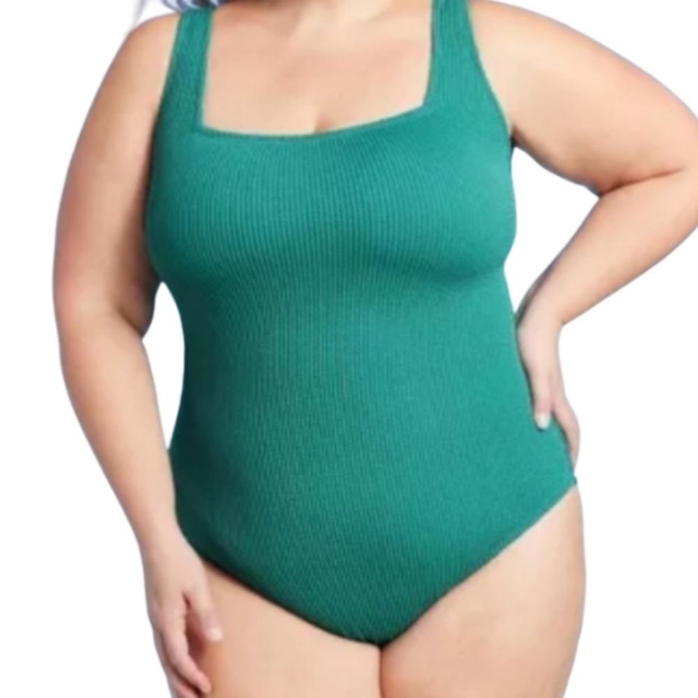 SQUARE NECKLINE PUCKER ONE PIECE SWIMSUIT SZ 22 NWT